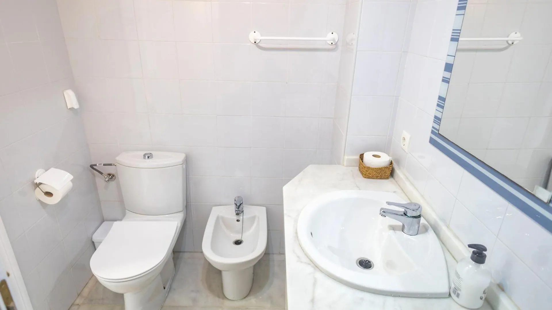 Ginva - Apartamento Con Terraza En La Ribera Del Rio El Puerto de Santa Maria Apartment